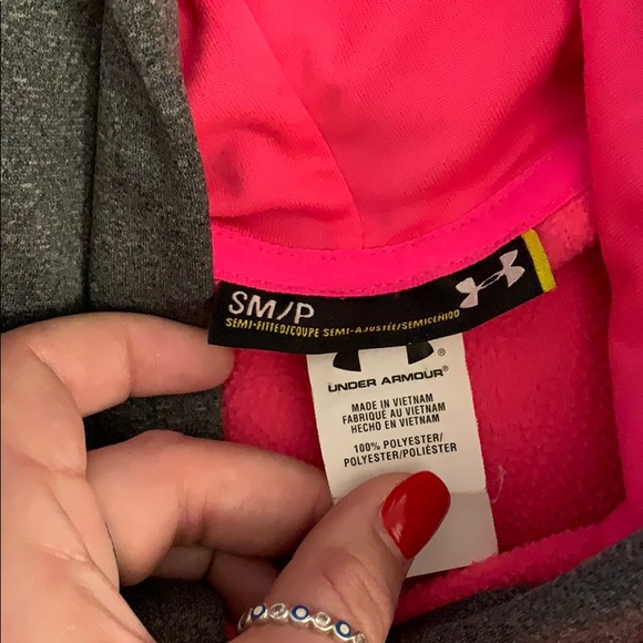 Perfect condition hot pink under armor sweatshirt - Picture 2 of 3